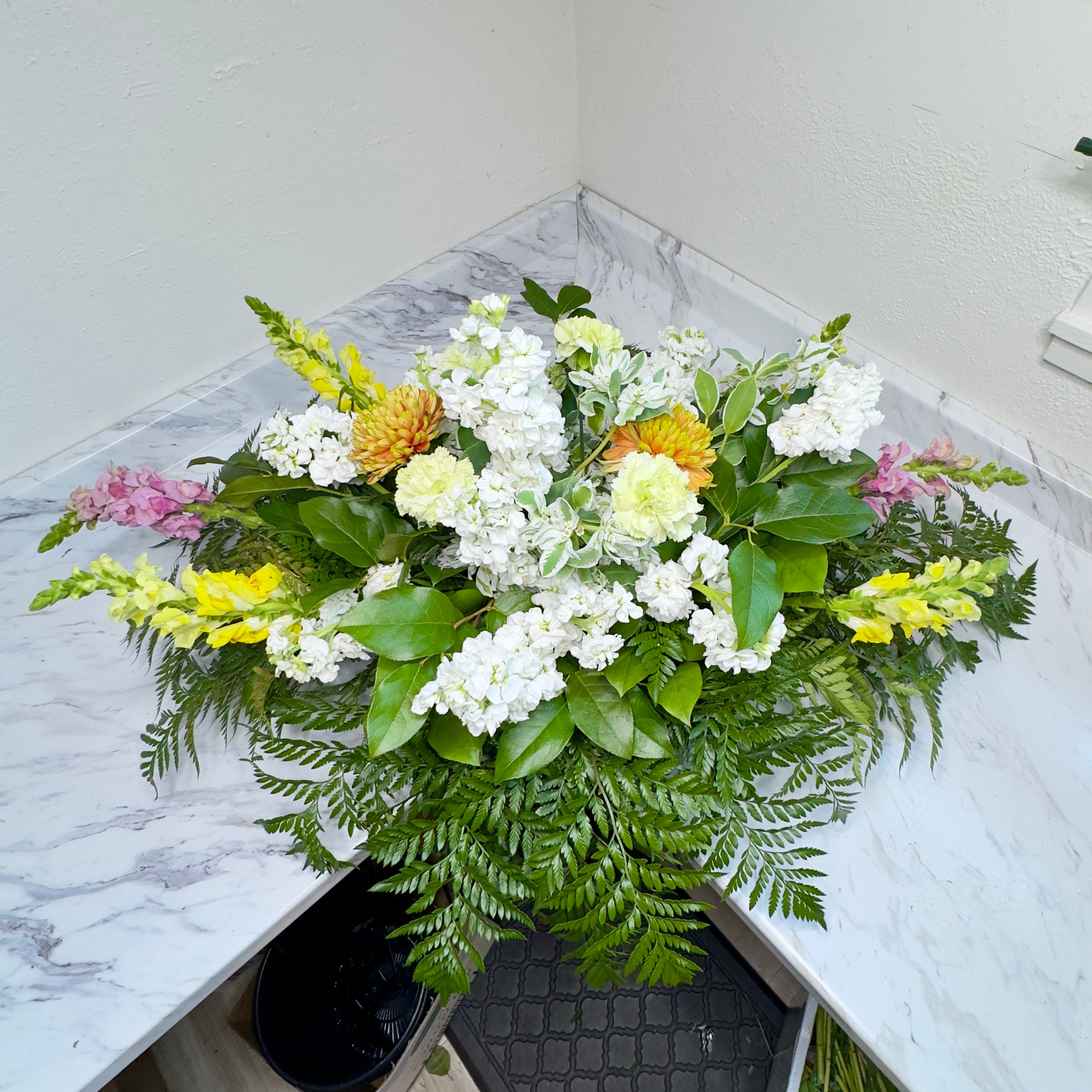 Heartfelt bouquet ( funeral flowers)