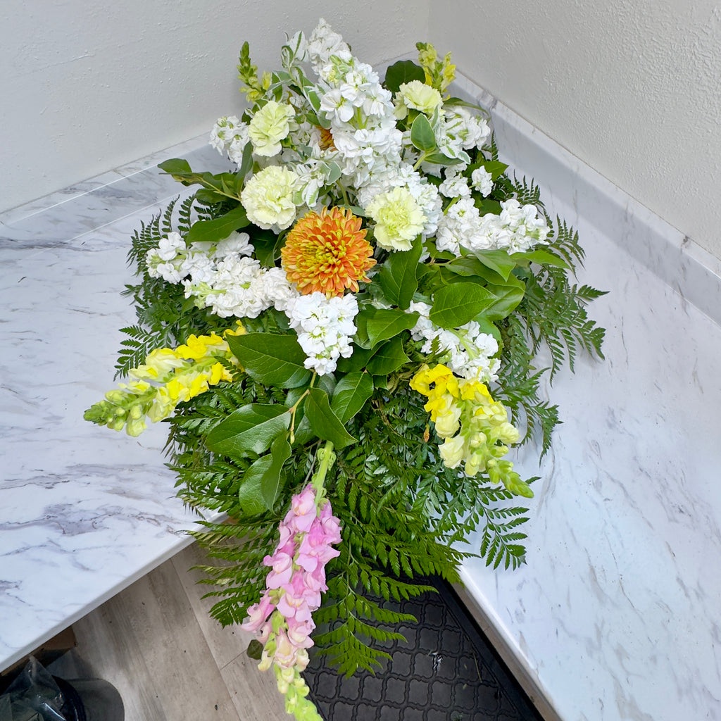 Heartfelt bouquet ( funeral flowers)